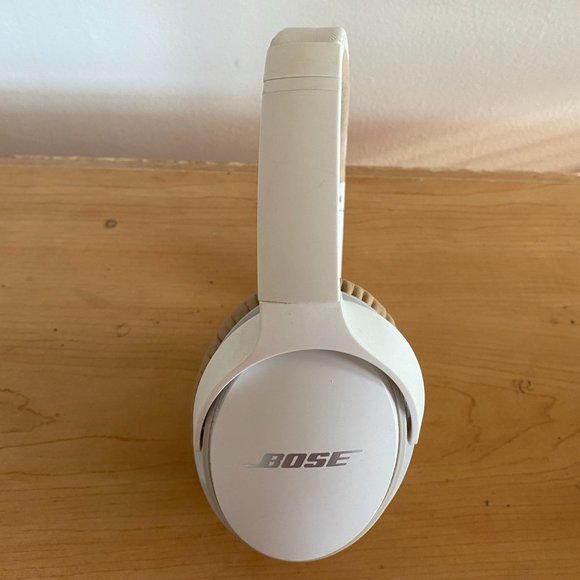 Bose SoundLink around-ear wireless headphones II- White - Picture 8 of 13